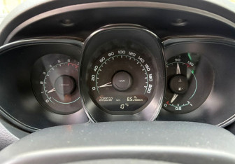 Подержанный автомобиль LADA (ВАЗ) Vesta Sedan 2016 года (12 фото)