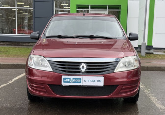 Подержанный автомобиль Renault Logan Sedan 2011 года (2 фото)