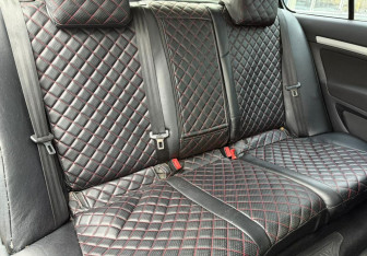 Подержанный автомобиль Skoda Octavia Liftback 2006 года (11 фото)