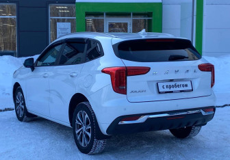 Подержанный автомобиль Haval Jolion 2022 года (7 фото)