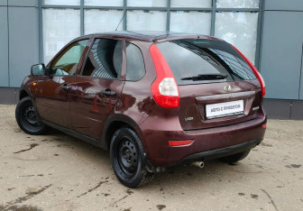 Подержанный автомобиль LADA (ВАЗ) Kalina Hatchback 2013 года (8 фото)