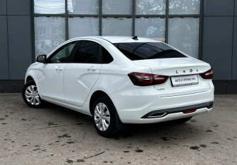 Подержанный автомобиль LADA (ВАЗ) Vesta Sedan 2023 года (6 фото)