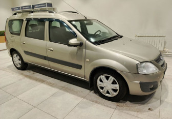 Подержанный автомобиль LADA (ВАЗ) Largus Wagon 2013 года (4 фото)