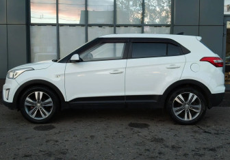 Подержанный автомобиль Hyundai Creta 2016 года (4 фото)