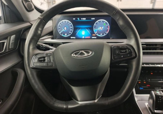 Подержанный автомобиль Chery Tiggo 7 Pro Max 2023 года (14 фото)