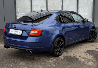 Подержанный автомобиль Skoda Octavia Liftback 2018 года (7 фото)