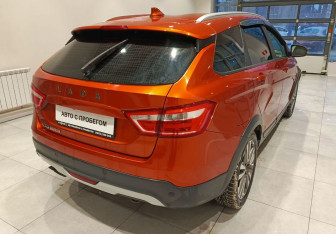 Подержанный автомобиль LADA (ВАЗ) Vesta Wagon 2021 года (6 фото)