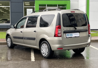 Подержанный автомобиль LADA (ВАЗ) Largus Wagon 2019 года (7 фото)
