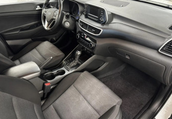 Подержанный автомобиль Hyundai Tucson 2018 года (10 фото)