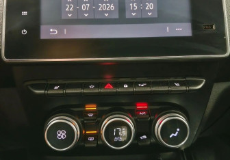 Подержанный автомобиль Renault Arkana 2019 года (12 фото)