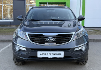Подержанный автомобиль Kia Sportage 2011 года (2 фото)