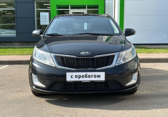 Подержанный автомобиль Kia Rio Hatchback 2015 года (2 фото)