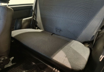 Подержанный автомобиль LADA (ВАЗ) 2121 (4x4) 2015 года (14 фото)