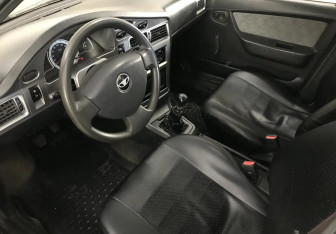 Подержанный автомобиль Daewoo Nexia Sedan 2009 года (9 фото)