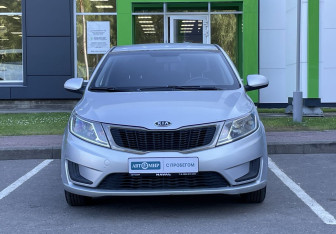 Подержанный автомобиль Kia Rio Sedan 2011 года (2 фото)
