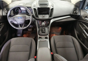 Подержанный автомобиль Ford Kuga 2019 года (9 фото)