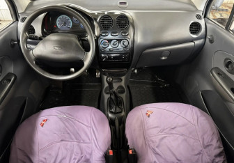 Подержанный автомобиль Daewoo Matiz 2007 года (10 фото)