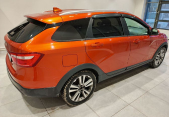 Подержанный автомобиль LADA (ВАЗ) Vesta Wagon 2021 года (5 фото)