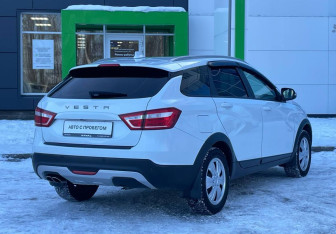 Подержанный автомобиль LADA (ВАЗ) Vesta Wagon 2019 года (5 фото)