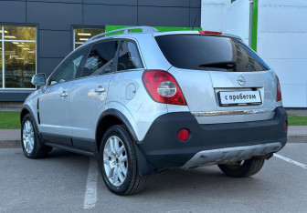 Подержанный автомобиль Opel Antara 2011 года (7 фото)