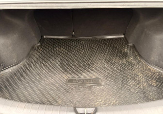 Подержанный автомобиль Kia Rio Sedan 2017 года (17 фото)