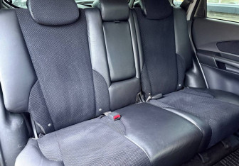 Подержанный автомобиль Hyundai Tucson 2007 года (11 фото)