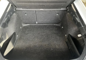 Подержанный автомобиль Skoda Octavia Liftback 2021 года (16 фото)