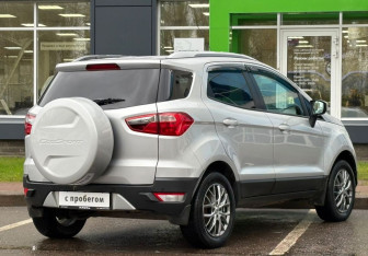Подержанный автомобиль Ford EcoSport 2016 года (5 фото)