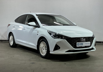 Подержанный автомобиль Hyundai Solaris Sedan 2020 года (3 фото)