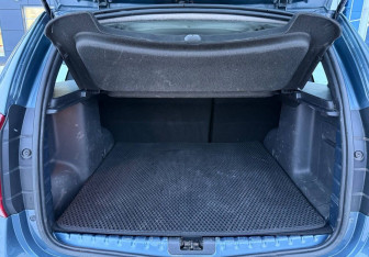 Подержанный автомобиль Renault Duster 2015 года (15 фото)