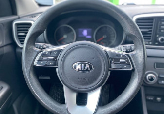 Подержанный автомобиль Kia Sportage 2019 года (13 фото)