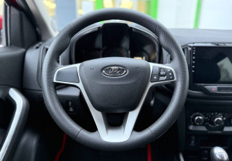 Подержанный автомобиль LADA (ВАЗ) XRAY 2020 года (12 фото)