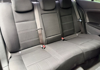 Подержанный автомобиль Renault Fluence 2013 года (10 фото)