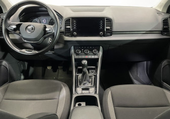 Подержанный автомобиль Skoda Karoq 2021 года (9 фото)
