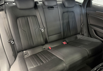 Подержанный автомобиль Audi A6 Sedan 2019 года (11 фото)