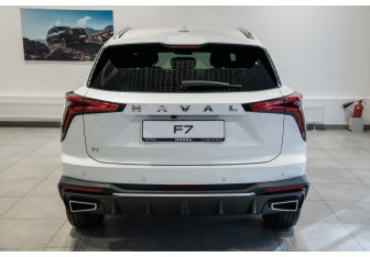 Новый Haval F7 2025 (5 фото)