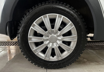 Подержанный автомобиль LADA (ВАЗ) Granta Wagon 2023 года (9 фото)