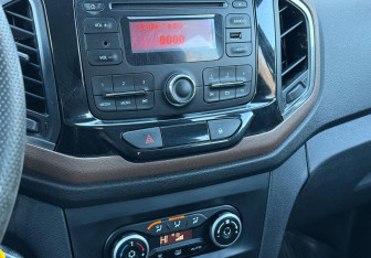 Подержанный автомобиль LADA (ВАЗ) XRAY 2017 года (14 фото)