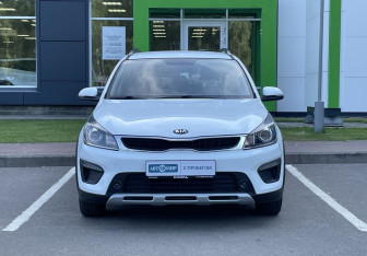 Подержанный автомобиль Kia Rio Hatchback 2019 года (2 фото)