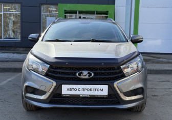 Подержанный автомобиль LADA (ВАЗ) Vesta Wagon 2020 года (2 фото)
