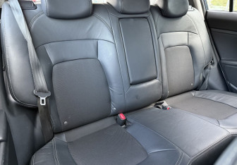 Подержанный автомобиль Kia Sportage 2013 года (11 фото)