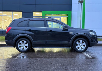 Подержанный автомобиль Chevrolet Captiva 2013 года (4 фото)