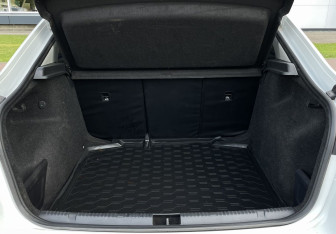 Подержанный автомобиль Skoda Rapid Liftback 2021 года (16 фото)