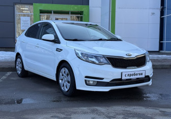 Подержанный автомобиль Kia Rio Sedan 2016 года (3 фото)