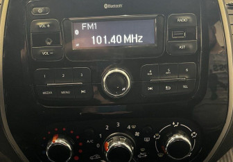 Подержанный автомобиль Renault Kaptur 2017 года (11 фото)