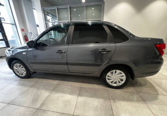 Подержанный автомобиль LADA (ВАЗ) Granta Sedan 2020 года (5 фото)