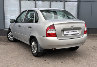 Подержанный автомобиль LADA (ВАЗ) Kalina Sedan 2010 года (8 фото)