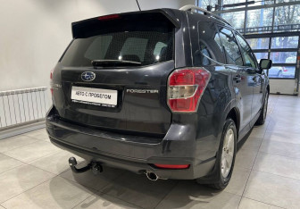 Подержанный автомобиль Subaru Forester Suv 2013 года (5 фото)