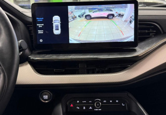 Подержанный автомобиль Haval F7 2023 года (16 фото)