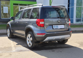 Подержанный автомобиль Skoda Yeti 2014 года (7 фото)